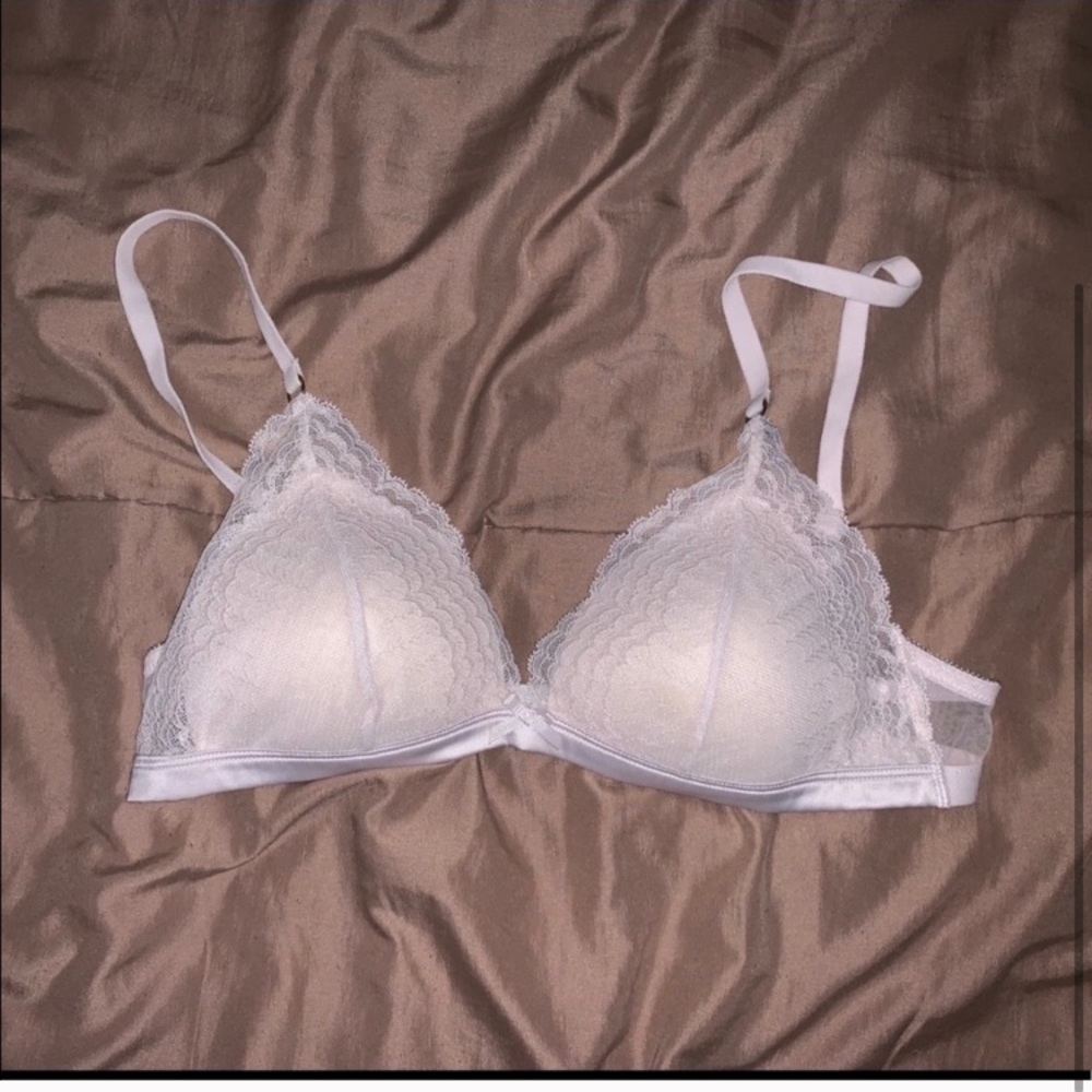 Victoria’s Secret bralette